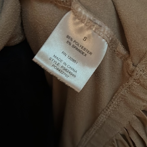 Pink Rose Tan Faux Suede Festival Fringe Vest Hippie Vibes Boho Chic Sz Small - Picture 7 of 7